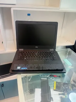 New Laptop Dell Latitude 5310 8GB Intel Core I5 SSD 128GB