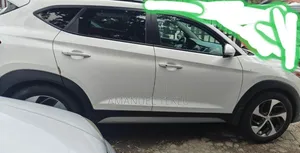 Hyundai Tucson 2018 White