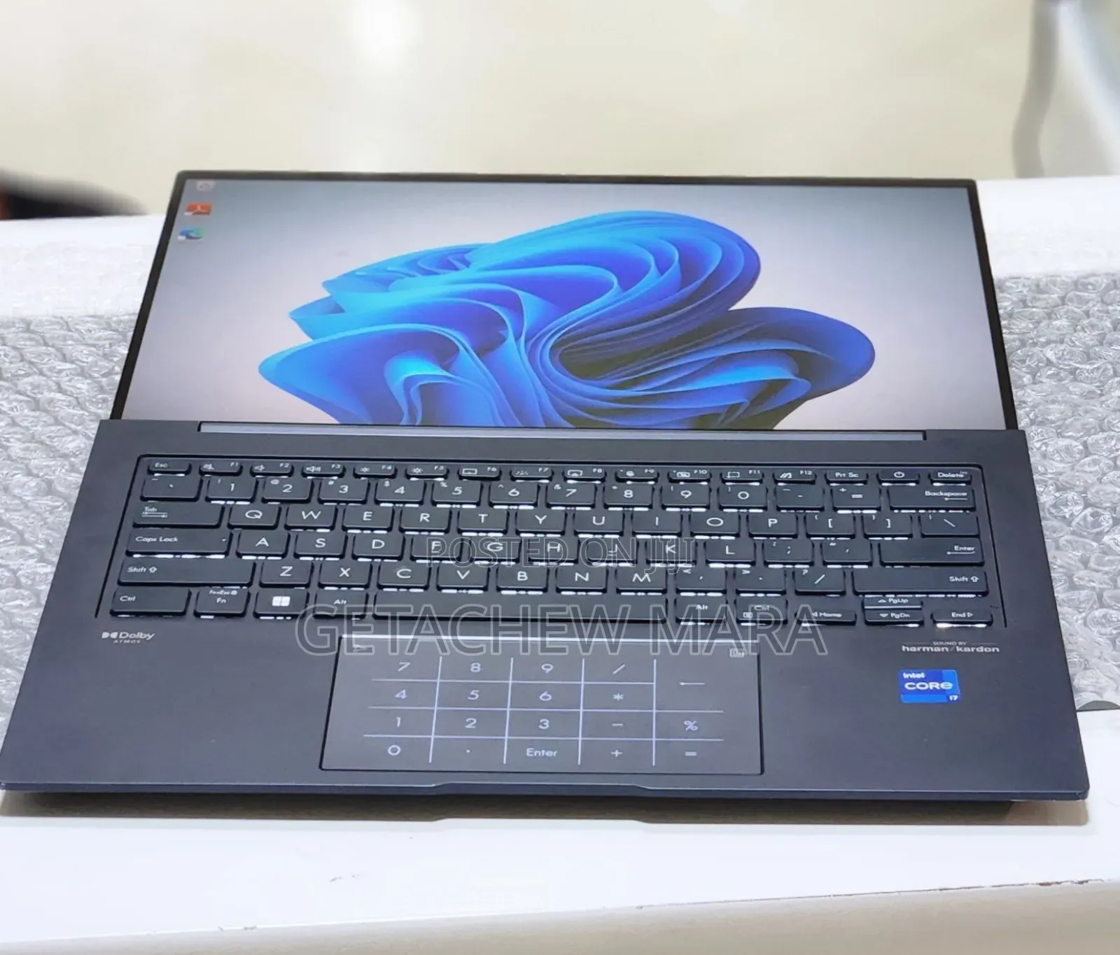 New Laptop Asus Zenbook 14 UX434 16GB Intel Core I7 SSD 512GB