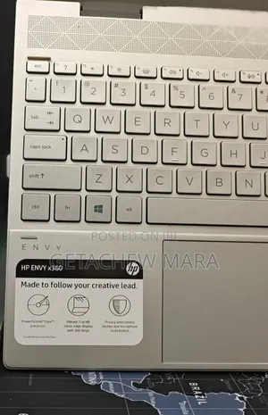 New Laptop HP Envy X360 8GB Intel Core I5 SSD 256GB