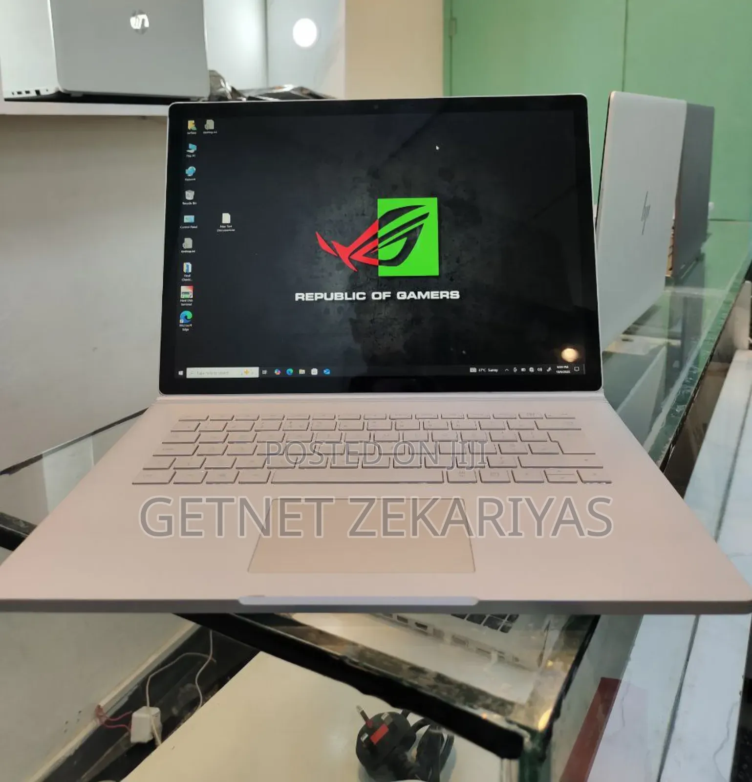 New Laptop Microsoft Surface 16GB Intel Core I7 SSD 512GB