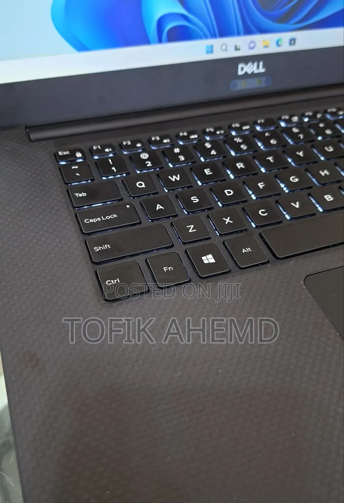 New Laptop Dell Precision 5540 16GB Intel Core I5 SSD 256GB