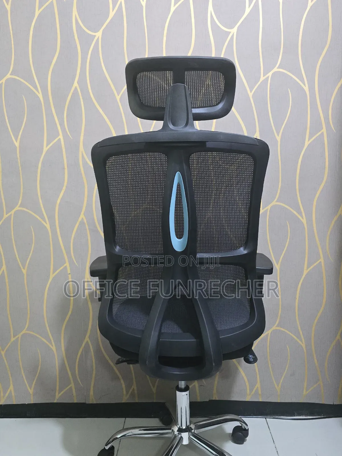 የቢሮ ወበሮች Chairs