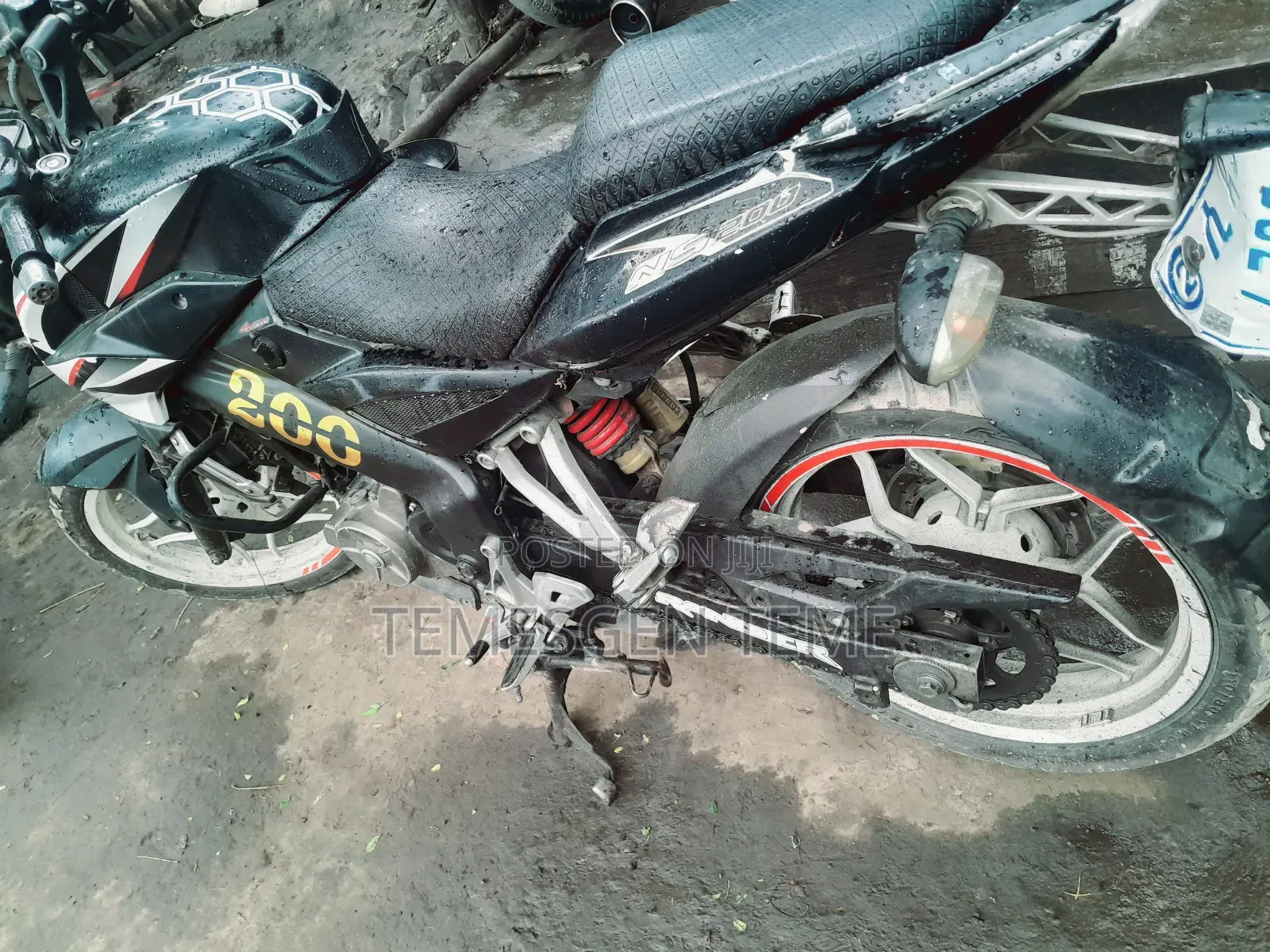 New Bajaj Pulsar RS200 2016 Black