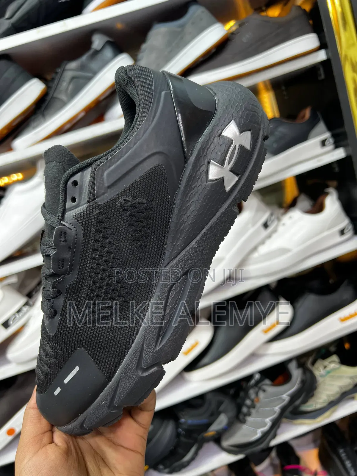 Under Armour Running Men's Shoes Made in Vietnam