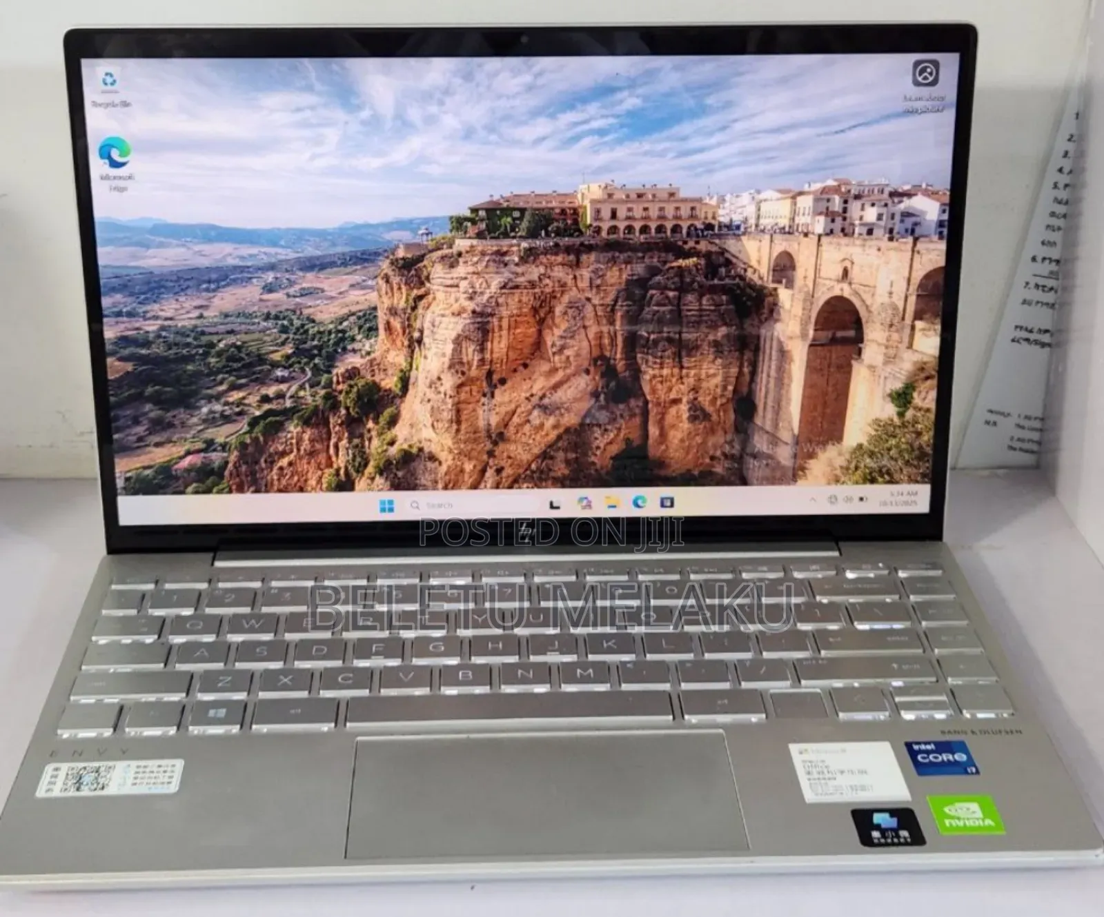 New Laptop HP Envy 13 16GB Intel Core I7 SSD 1T