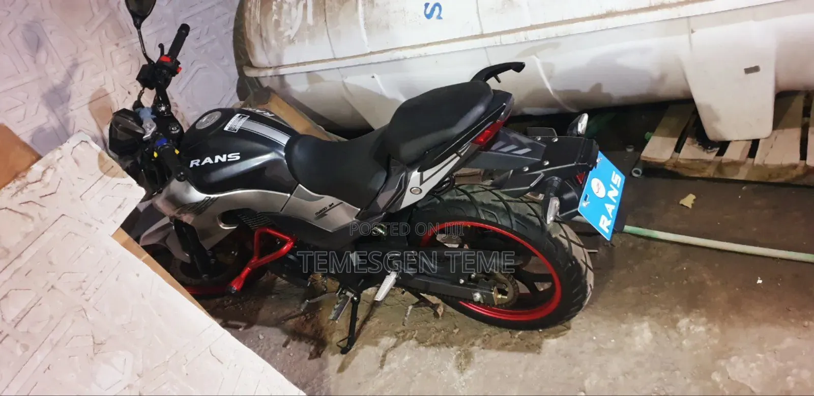 New Bajaj RE 2023 Black