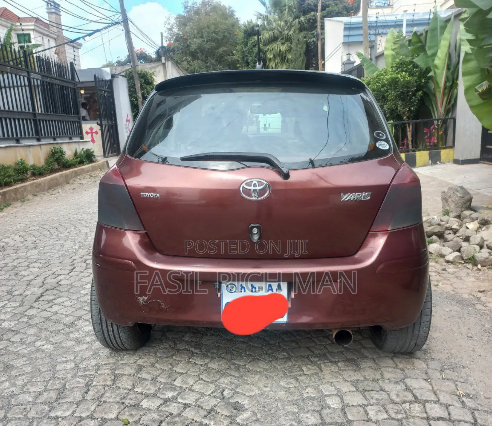 Toyota Yaris Base Hatchback 3dr 2010 Burgundy