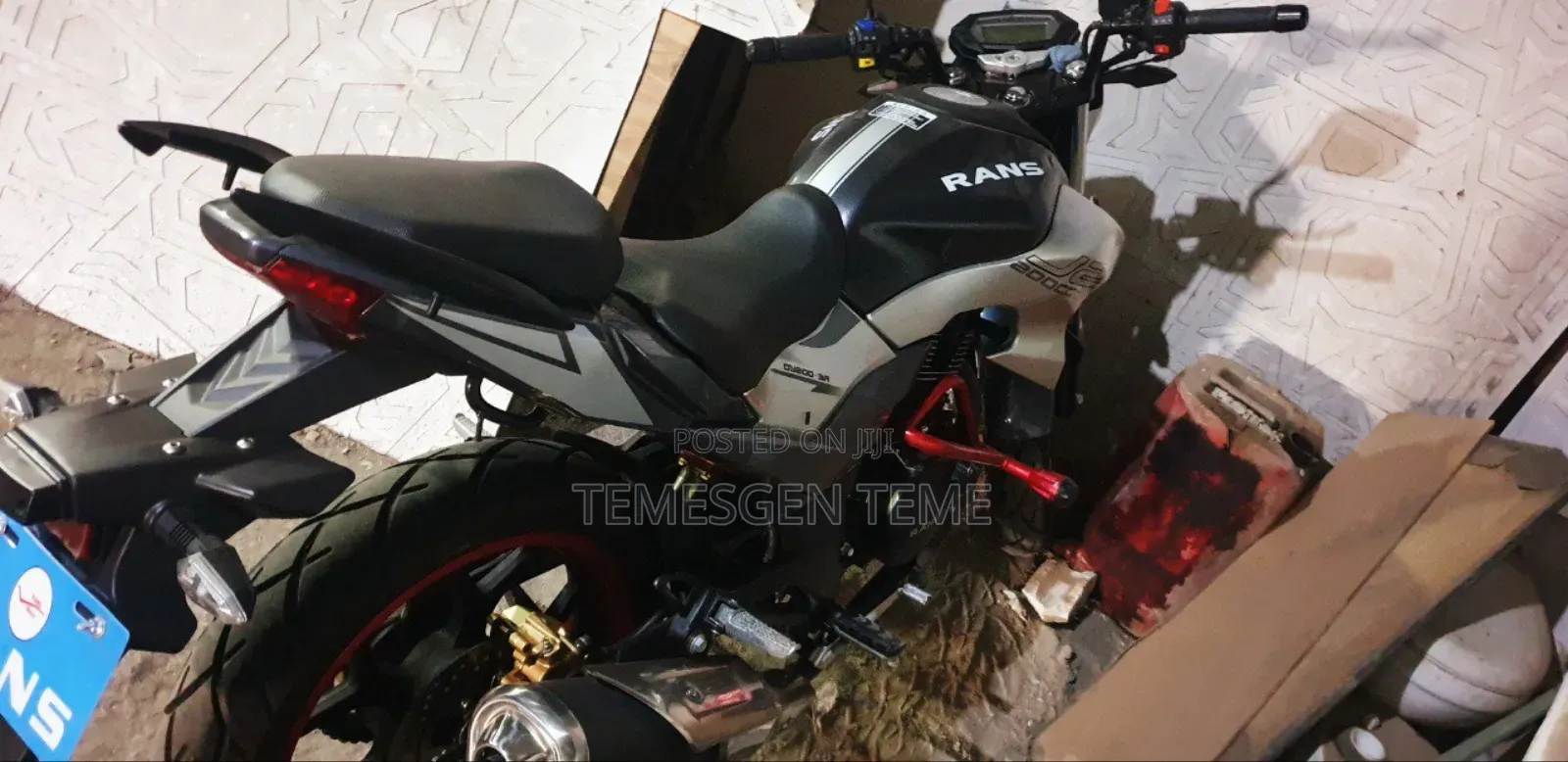 New Bajaj RE 2023 Black