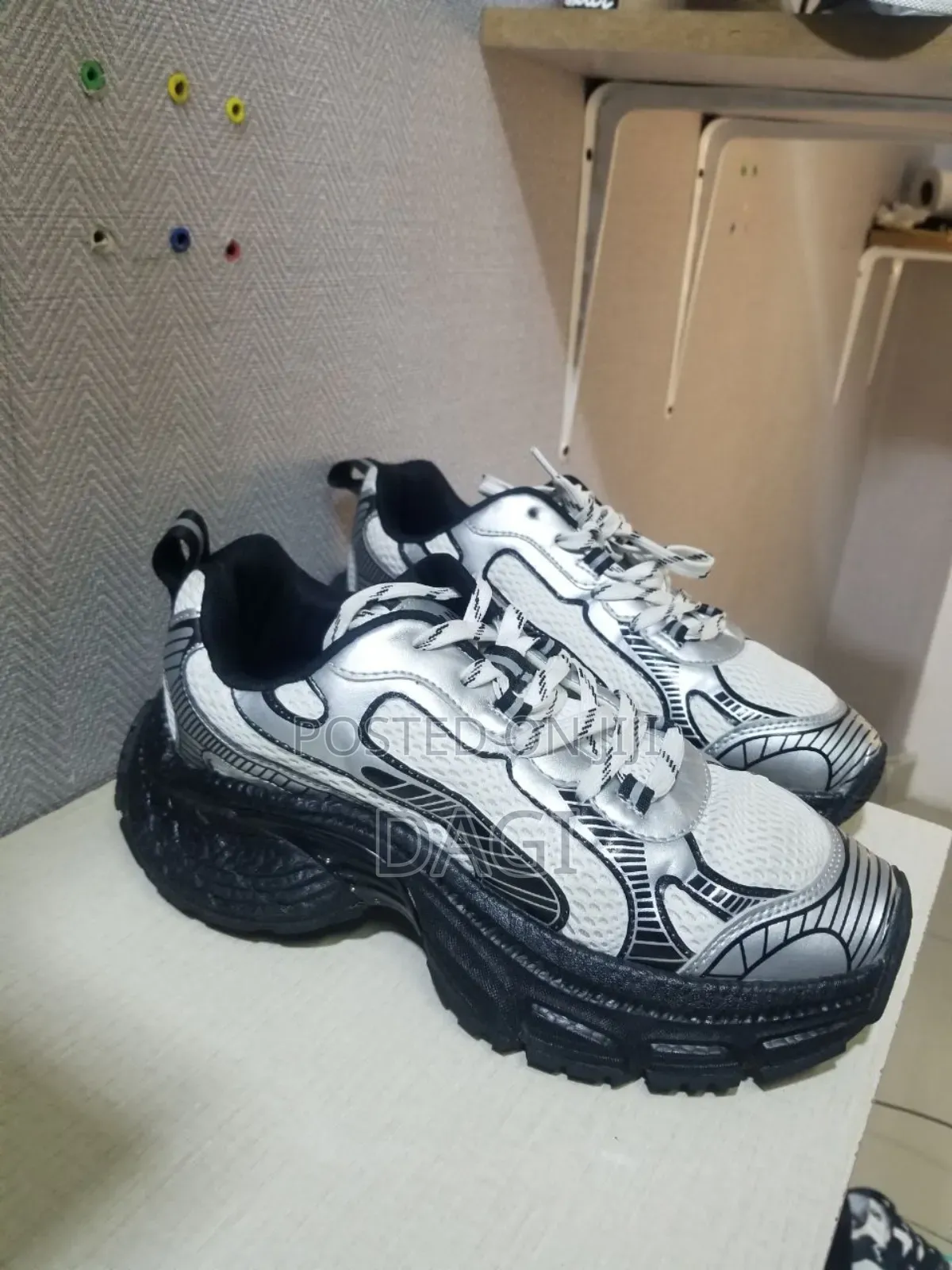 New Balance Women's Shoes