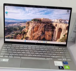 New Laptop HP Envy X2 16GB Intel Core I7 SSD 1T