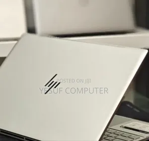 New Laptop HP Envy 15 8GB Intel Core i5 SSD 256GB