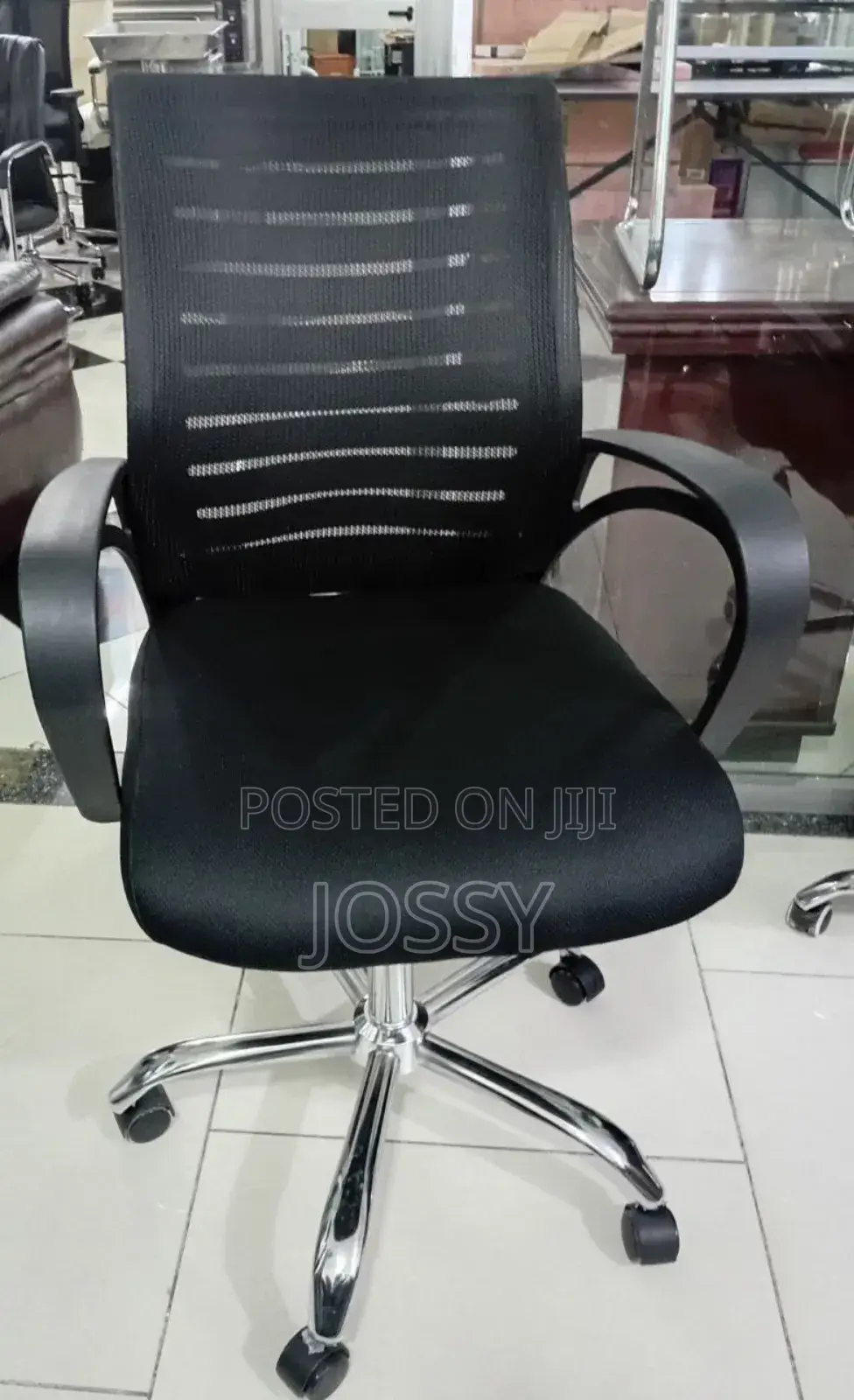 የቢሮ ወበሮች Office Chairs