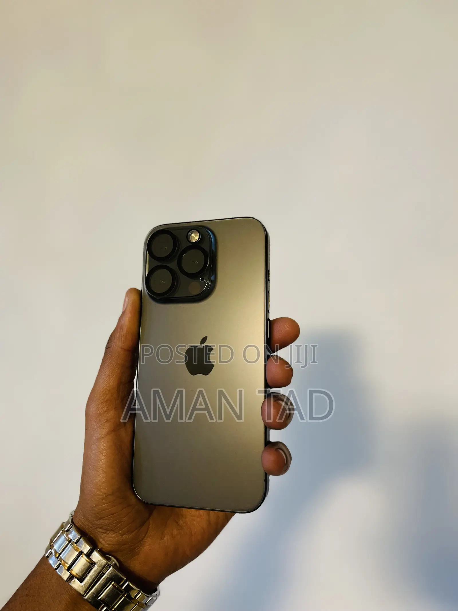 New Apple iPhone 15 Pro 128 GB Black