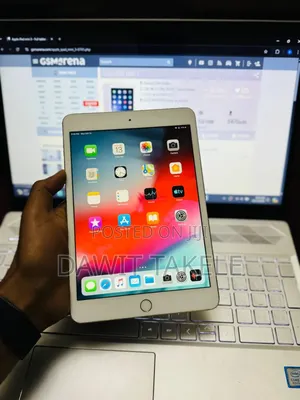 Photo - Apple iPad 3 Wi-Fi 64 GB