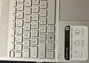 New Laptop HP Envy X360 8GB Intel Core I5 SSD 256GB