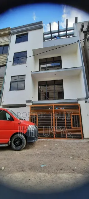 ለሽያጭ የቀረበ ቆንጆ ጂ+3ፎቅ