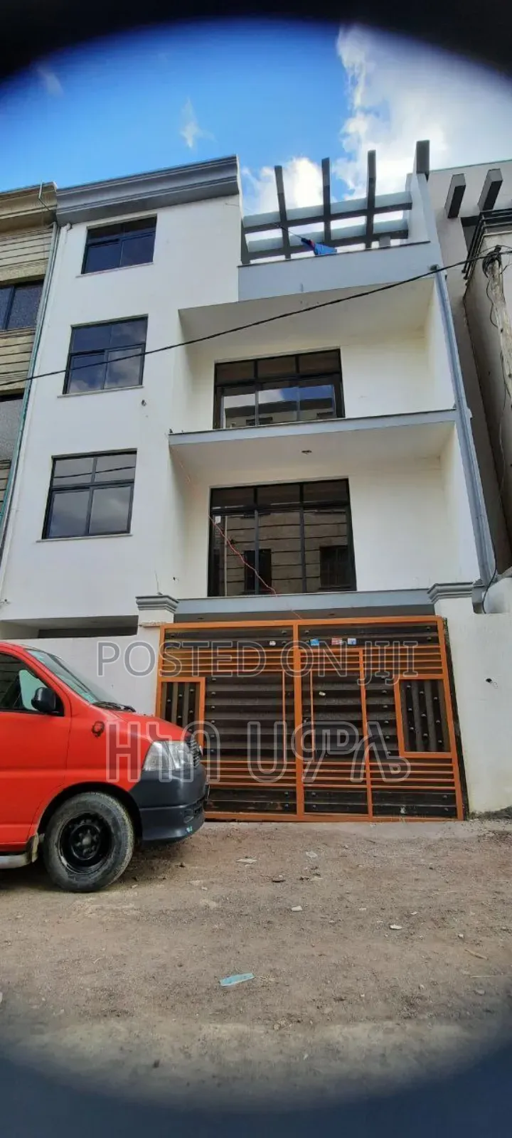 ለሽያጭ የቀረበ ቆንጆ ጂ+3ፎቅ