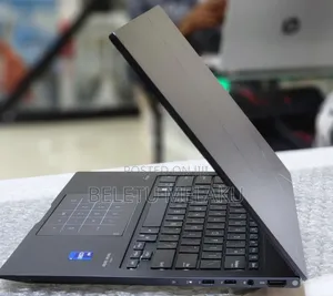 New Laptop Asus Zenbook Duo 14 16GB Intel Core I7 SSD 512GB