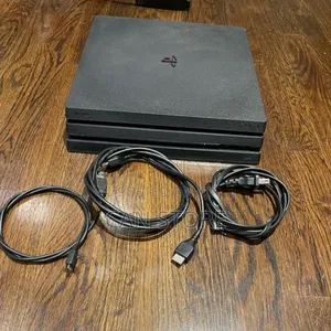 Photo - Ps4pro Update 5games Full Accessories 1tb