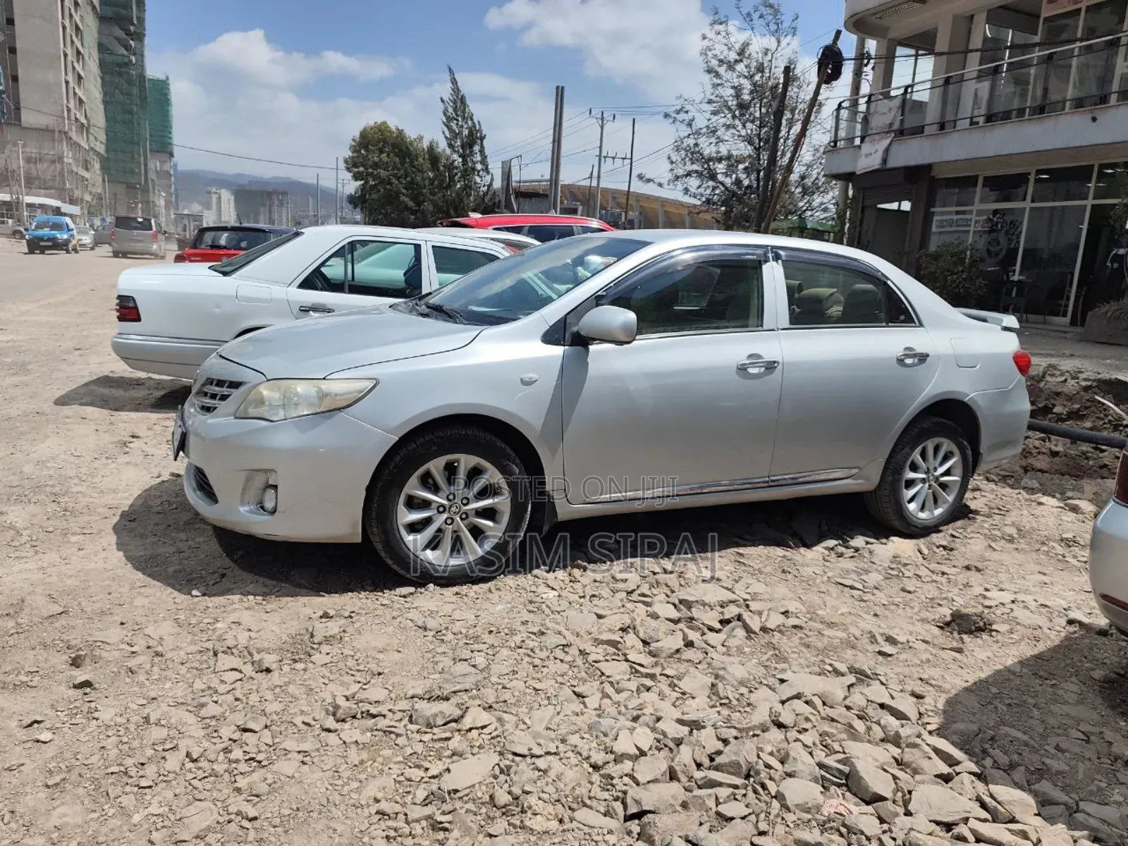 Toyota Corolla L 4dr Sedan (1.8L 4cyl 5M) 2013 Silver