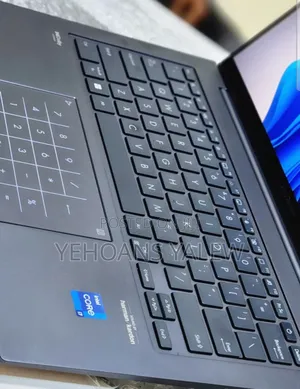 New Laptop Asus Zenbook Duo 14 16GB Intel Core I7 SSD 512GB