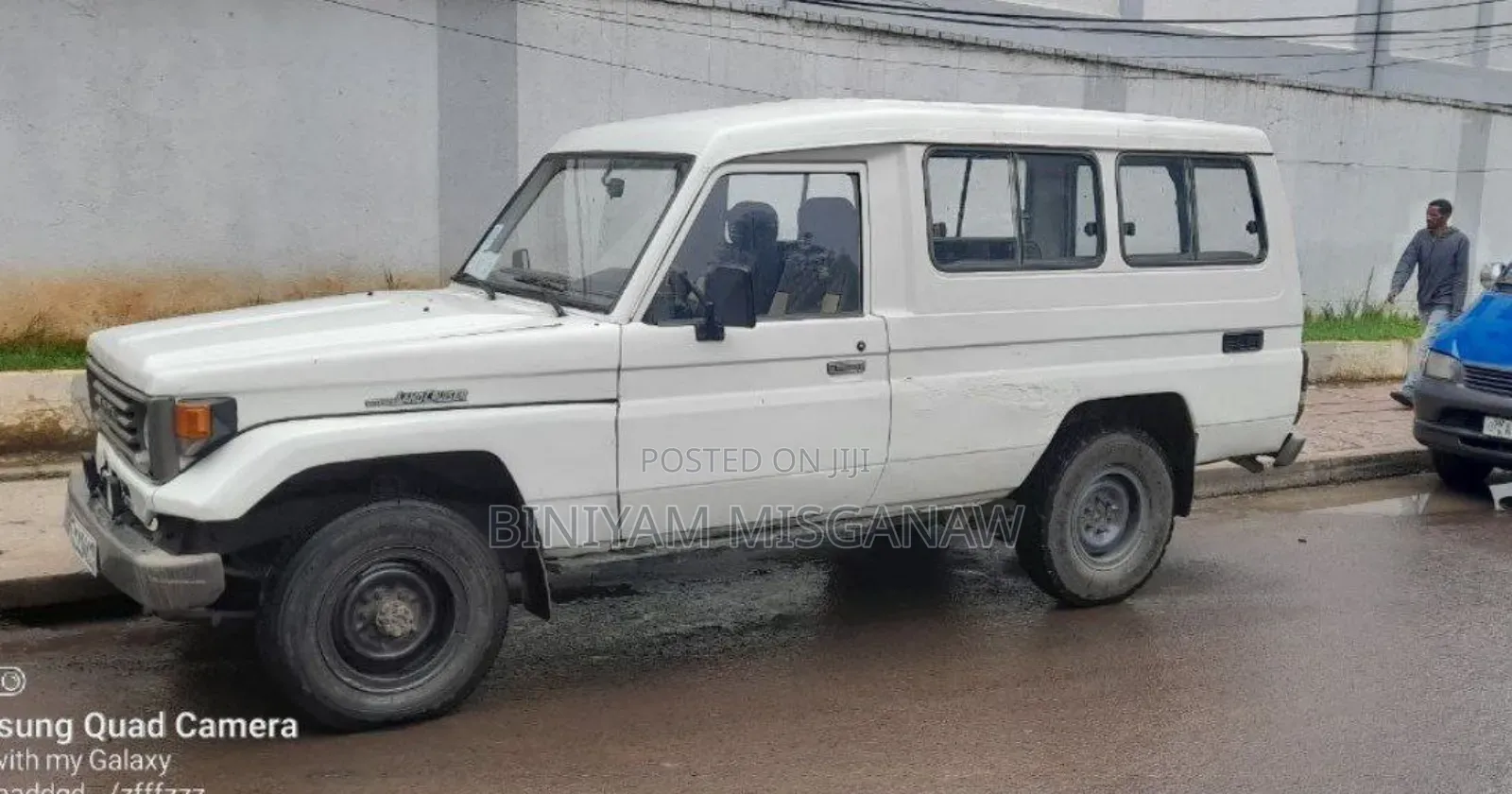 Toyota Land Cruiser 1990 White