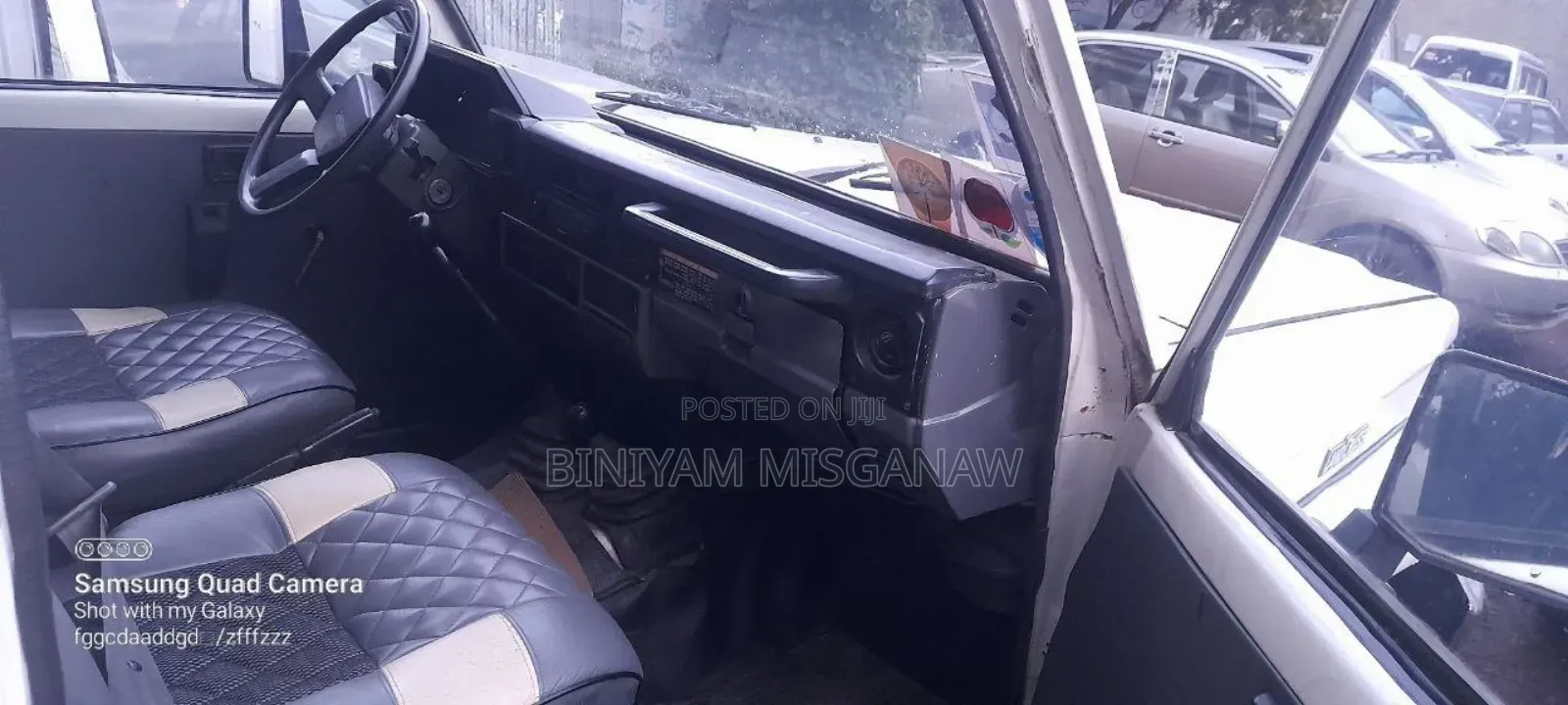 Toyota Land Cruiser 1990 White