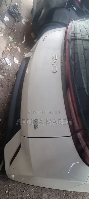 BYD Seagull 30 kWh FWD 2023 Silver