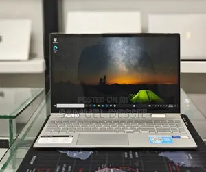 New Laptop HP Envy X360 8GB Intel Core I5 SSD 256GB