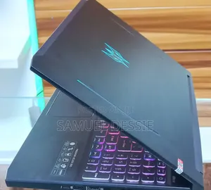 New Laptop Acer Predator Helios 300 16GB Intel Core I9 SSD 1T