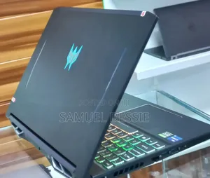 New Laptop Acer Predator Helios 300 16GB Intel Core I9 SSD 1T