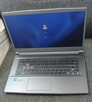 New Laptop MSI 16GB Intel Core I5 SSD 512GB