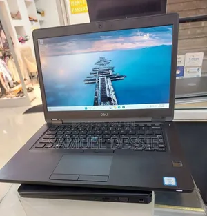New Laptop Dell 16GB Intel Core I7 SSD 256GB