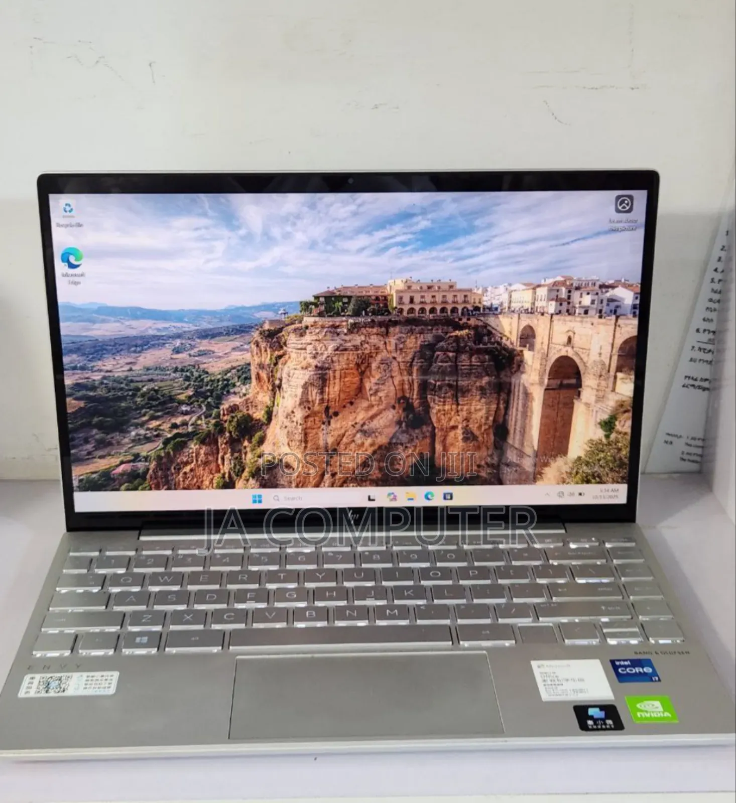 New Laptop HP Envy 13 16GB Intel Core I7 SSD 1T