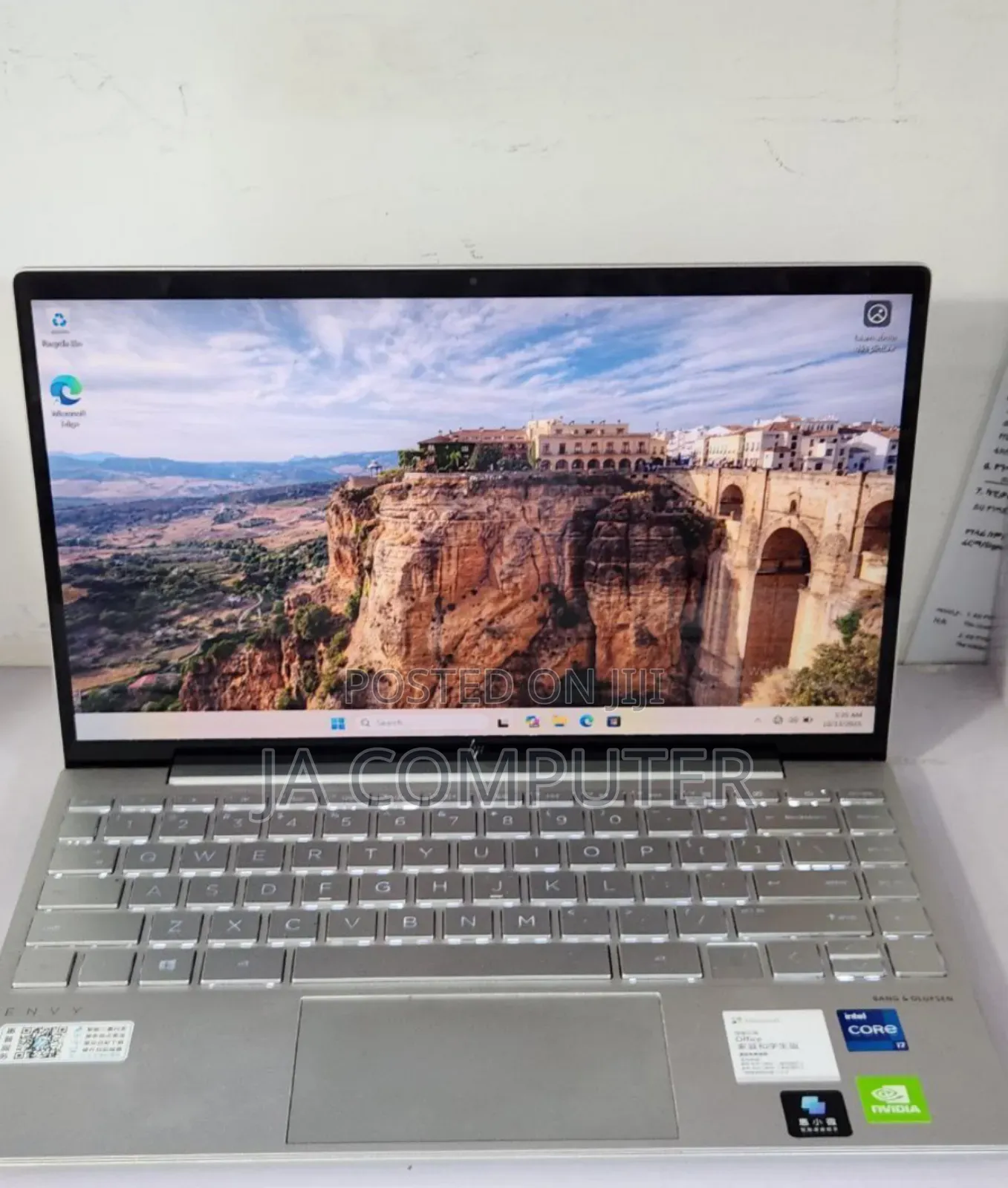 New Laptop HP Envy 13 16GB Intel Core I7 SSD 1T