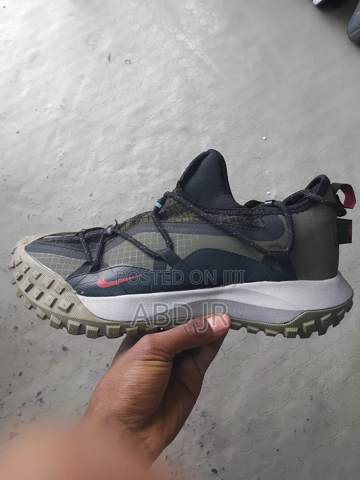 Nike Acg Mountain Fly Low Se Sneakers.