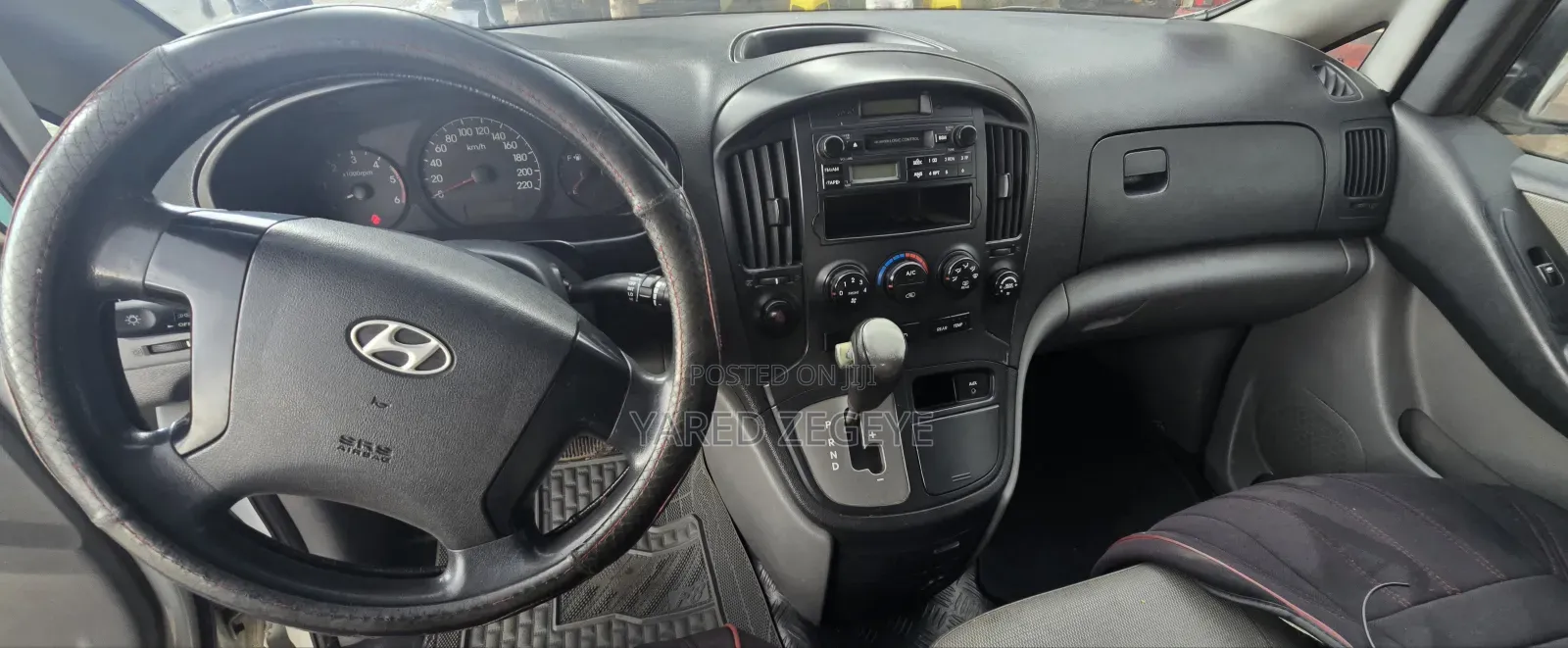 Hyundai Starex 2009 White