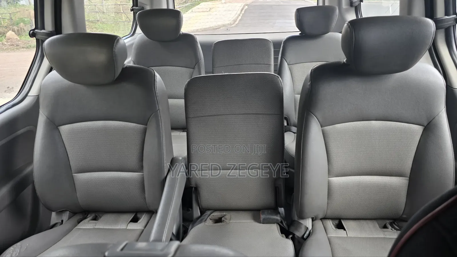 Hyundai Starex 2009 White