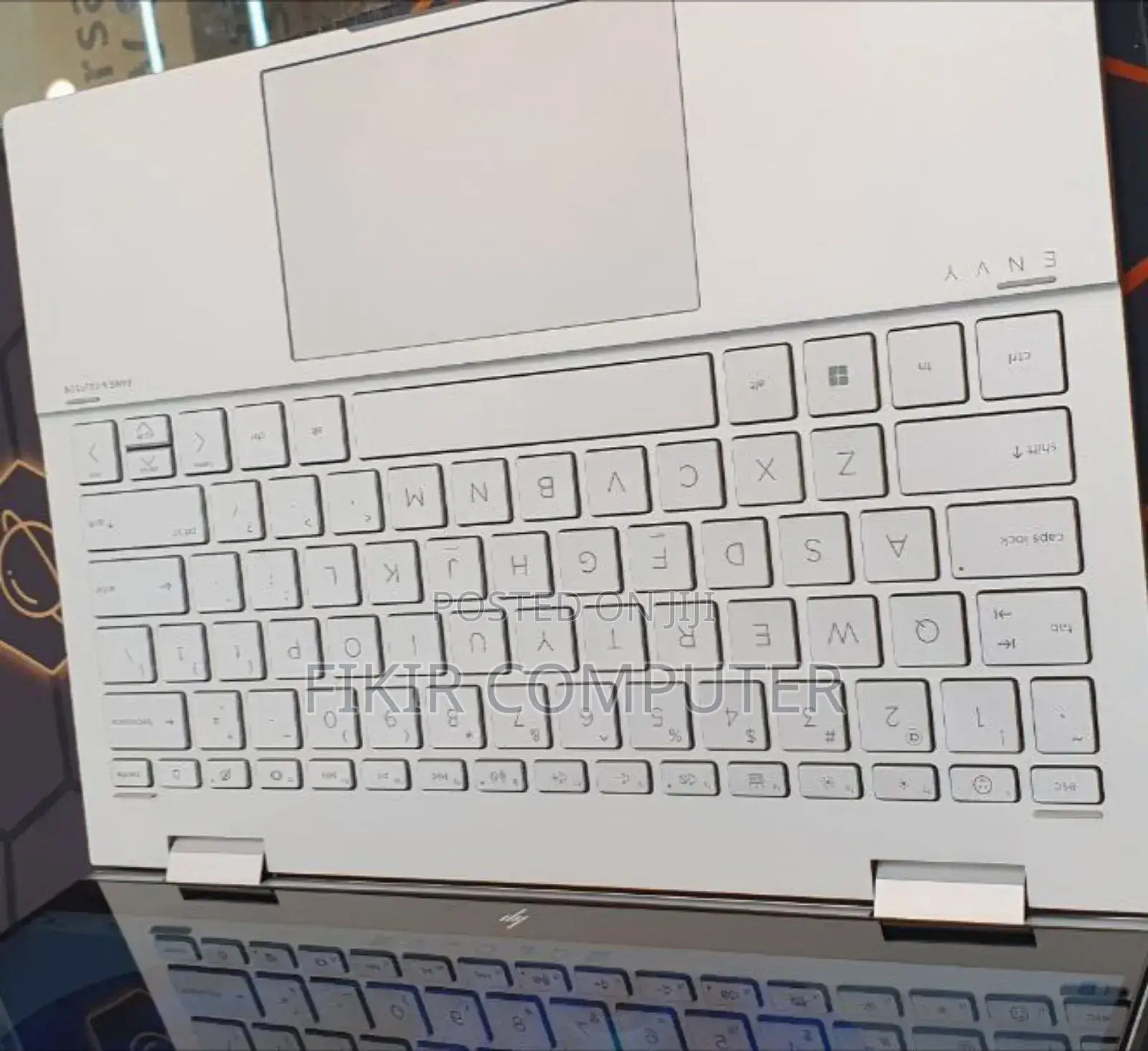 New Laptop HP Envy X360 8GB Intel Core I7 SSD 512GB
