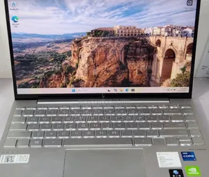 New Laptop HP 16GB Intel Core I7 SSD 1T