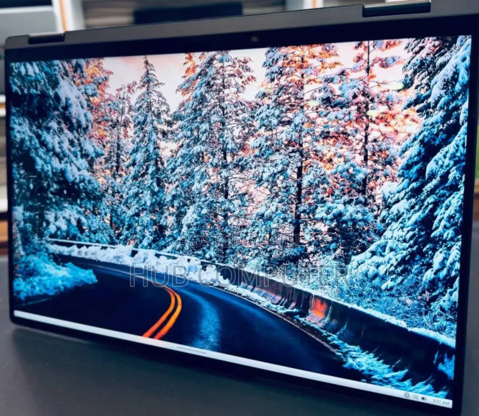 New Laptop Lenovo Yoga 7i 16GB Intel Core I7 SSD 512GB