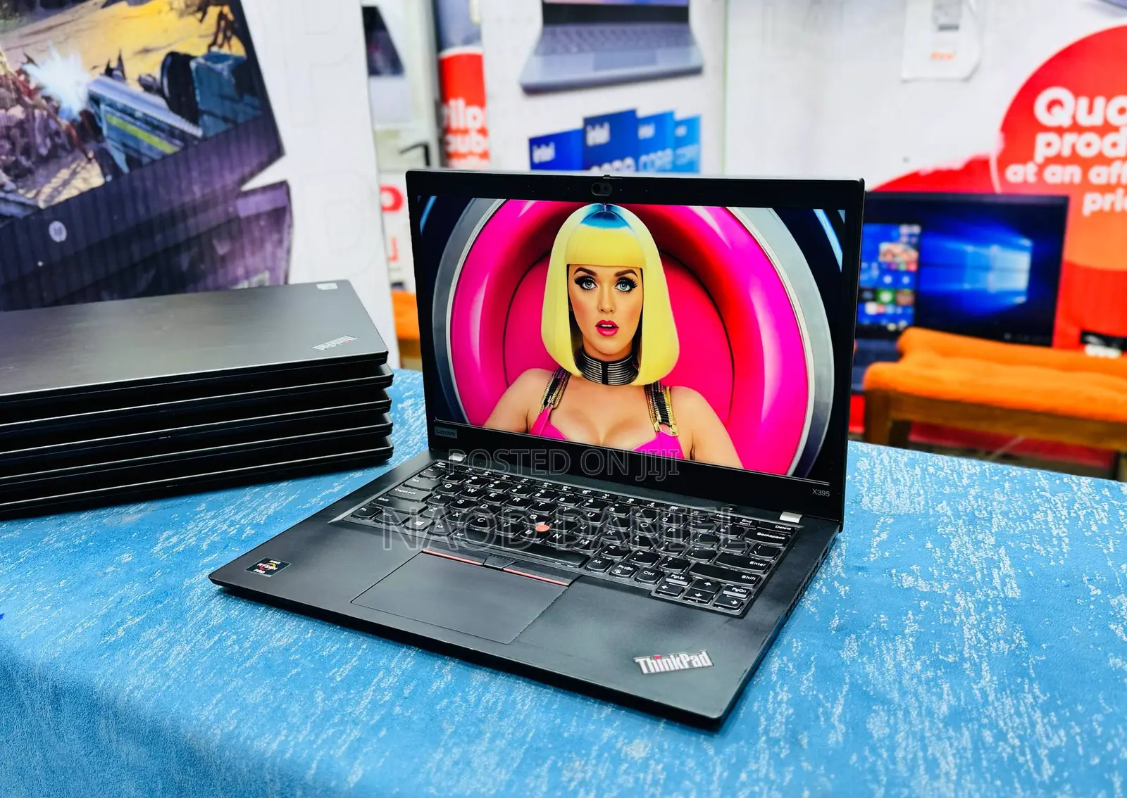 New Laptop Lenovo Chromebook S330 16GB Intel Core I5 SSD 512GB