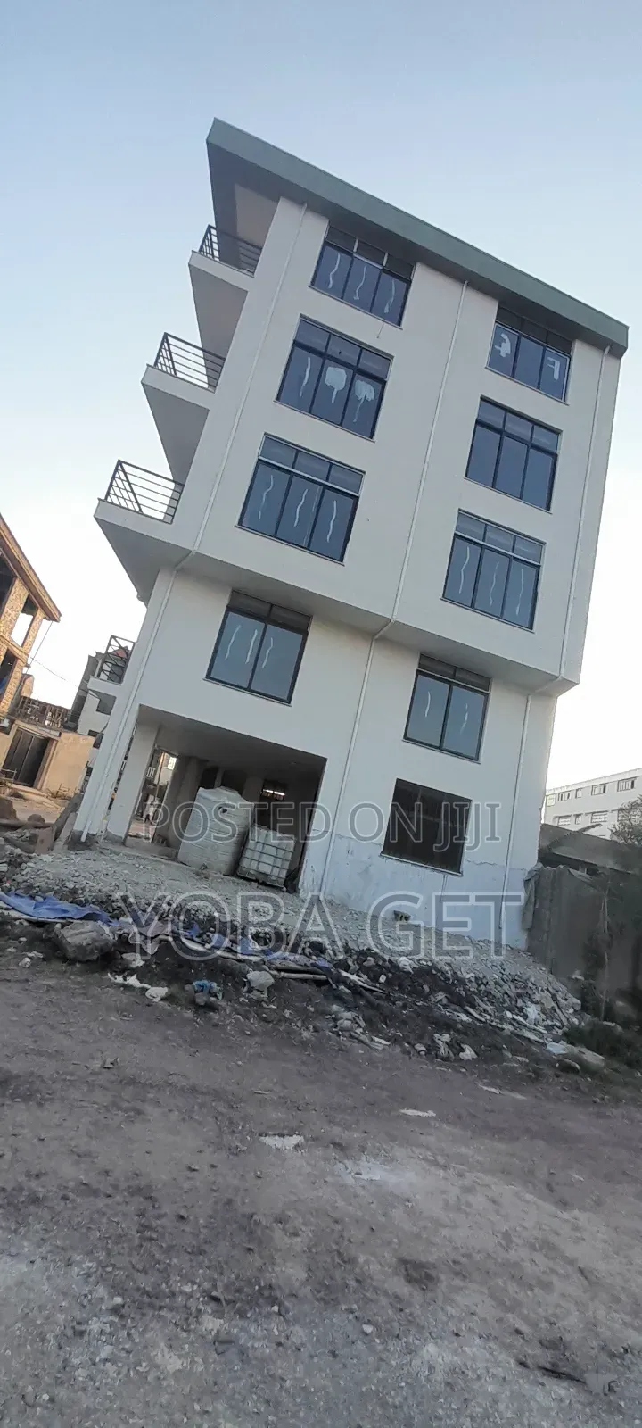 አስቸካይ የሚሸጥ ቤት