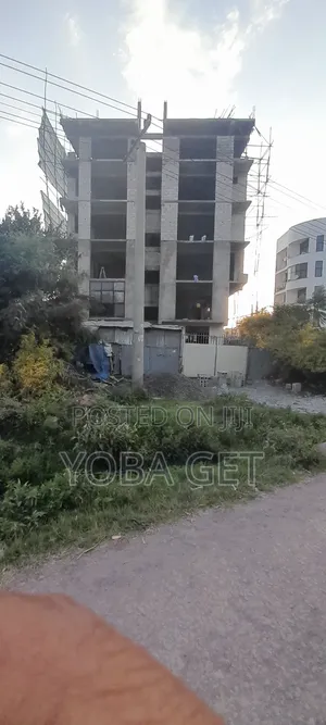 አስቸካይ የሚሸጥ ሱቅ