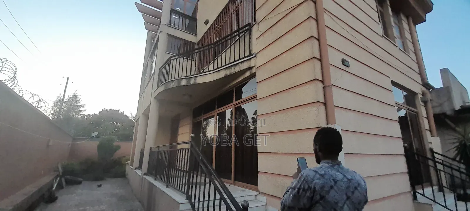 Furnished 8bdrm House in አስቸካይ የሚሸጥ ቤት, Akaky Kaliti for sale