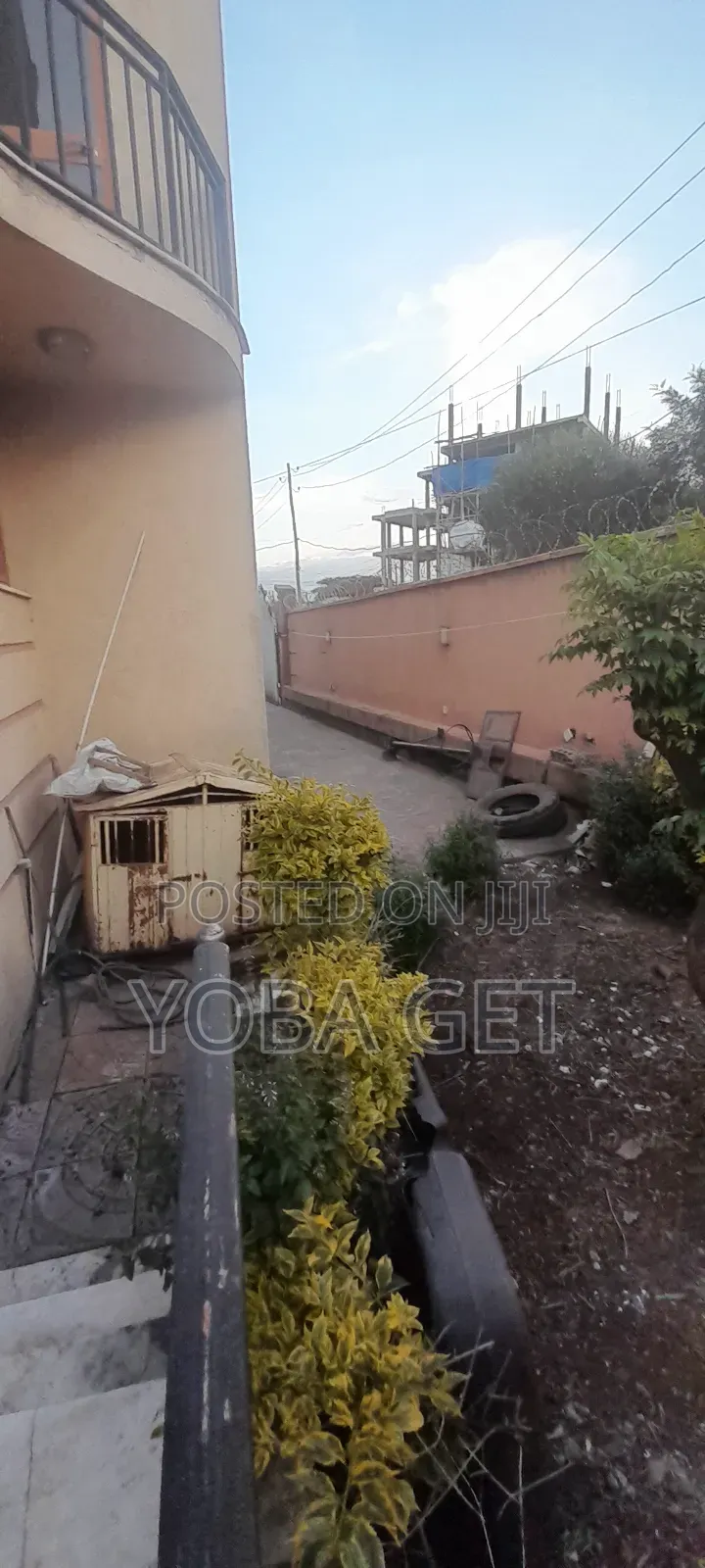 Furnished 8bdrm House in አስቸካይ የሚሸጥ ቤት, Akaky Kaliti for sale