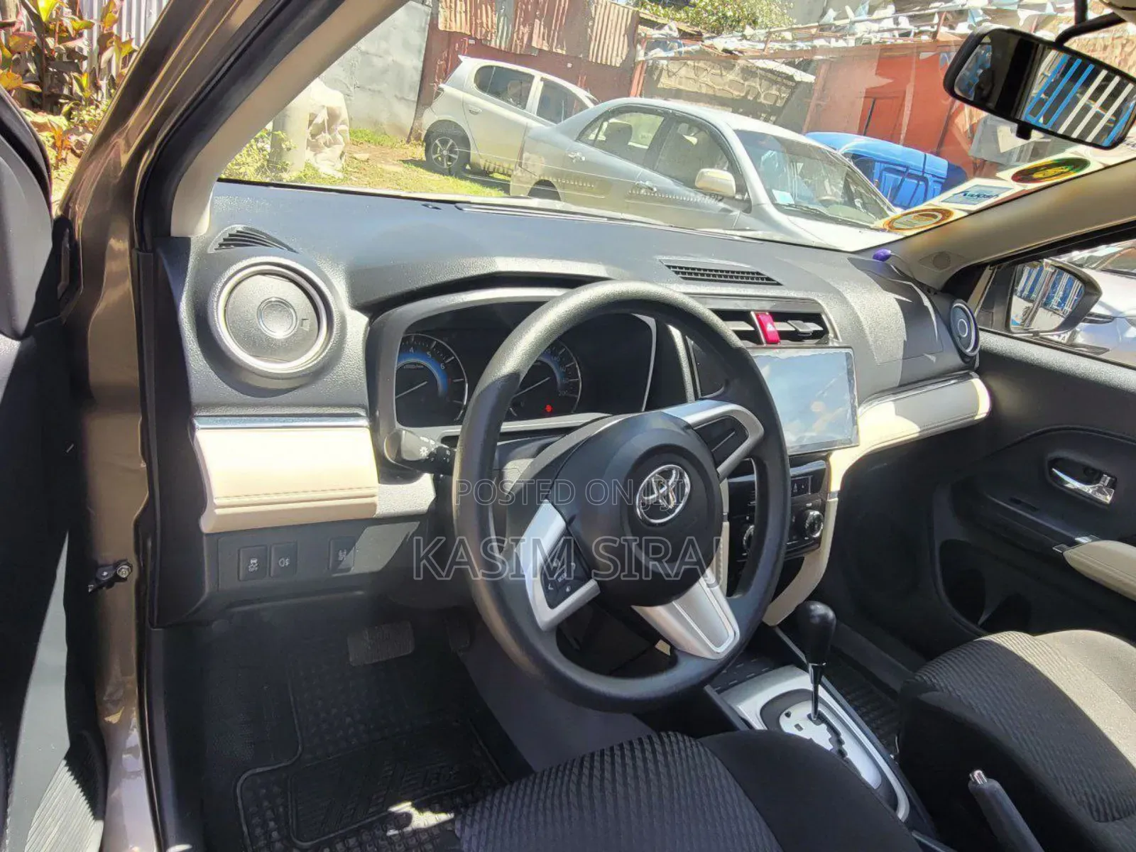 Toyota Rush 2023 Gray