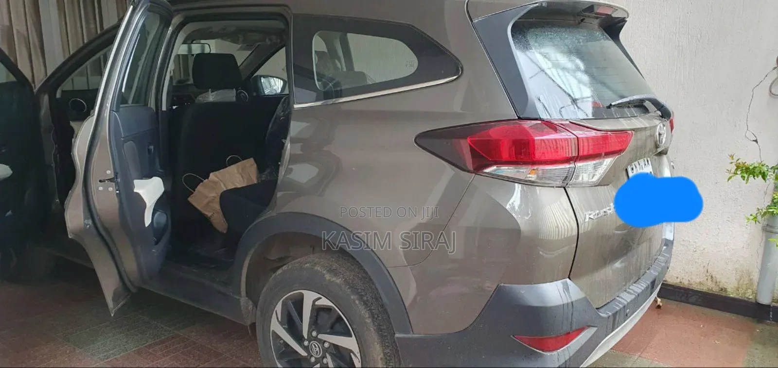 Toyota Rush 2023 Gray