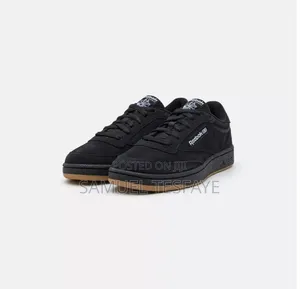 Photo - Reebok Classic Club C85